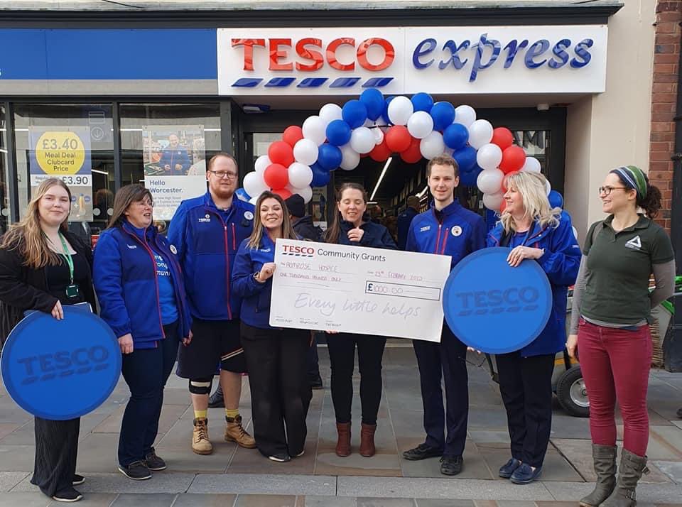 WINi__10's tweet photo. Congratulations to Primrose Homecare & Hospice and Malvern Green Space who both received a ยฃ1,000 @Tesco Community Grant today๐ฅณ
BIG WELCOME to Tesco Express High Street who opened today & join stores within the Community across Worcestershire.
#HelpingBuildStrongerCommunities https://t.co/u1gHmKX942