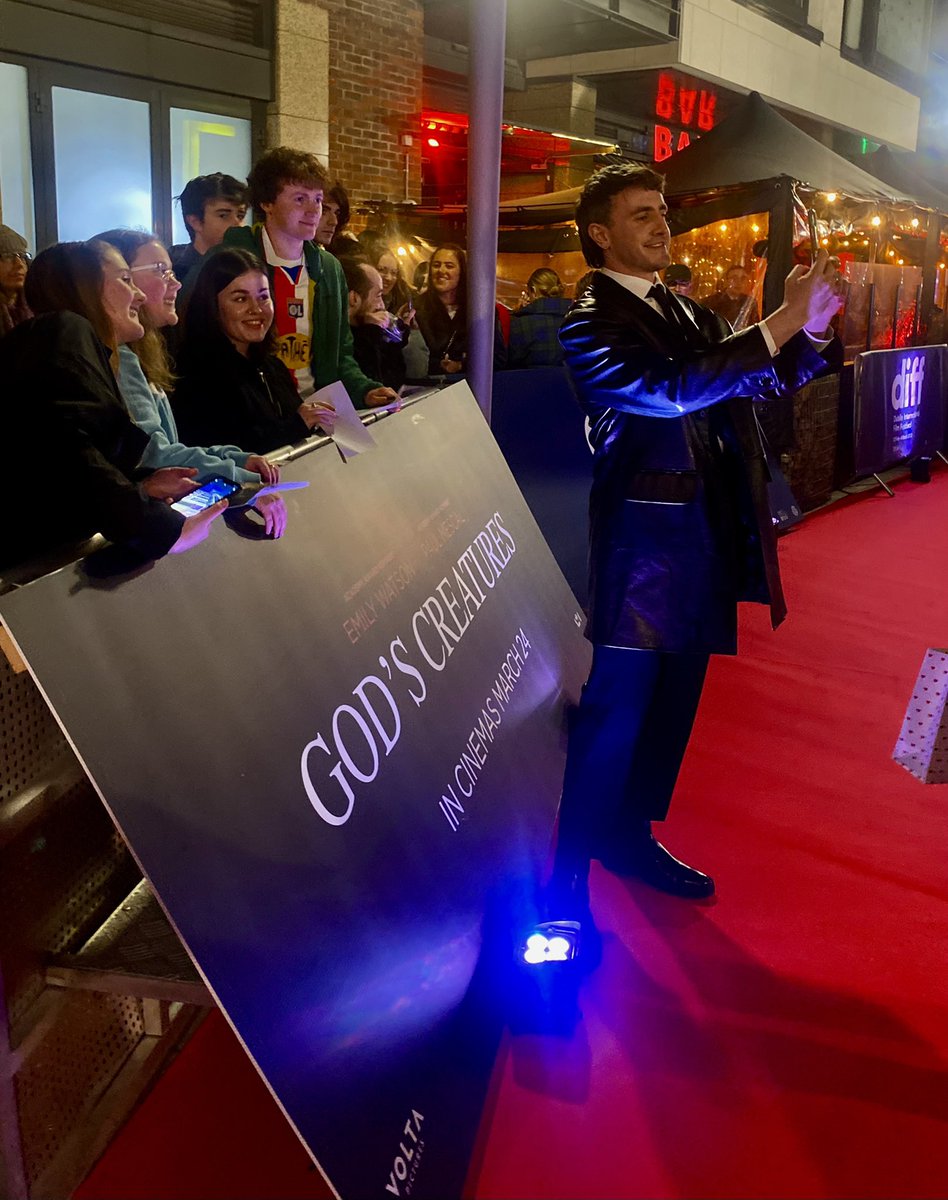 VoltaPictures's tweet photo. Some lucky #PaulMescal fans with the man of the moment at the Irish premiere of God’s Creatures which opens the @DublinFilmFest #diff2023

#GodsCreaturesFilm in Irish cinemas March 24. https://t.co/LHzsWIZnec