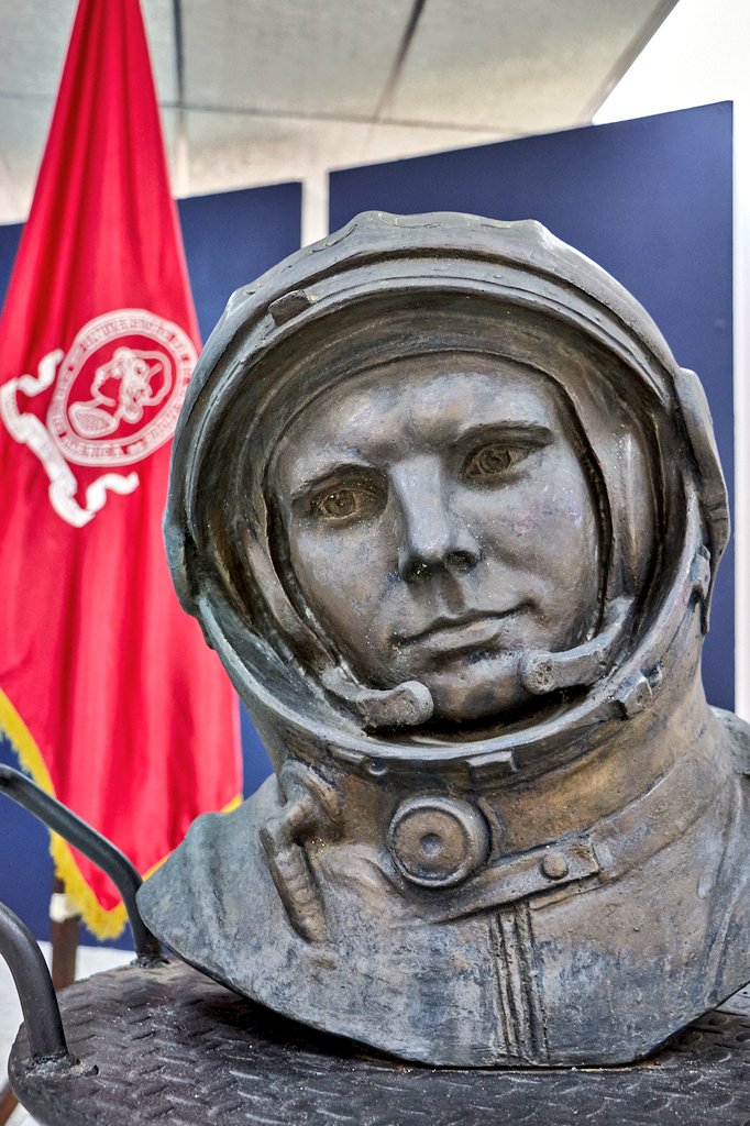 Universidad de El Salvador UES on Twitter "Yuri Alekséyevich Gagarin