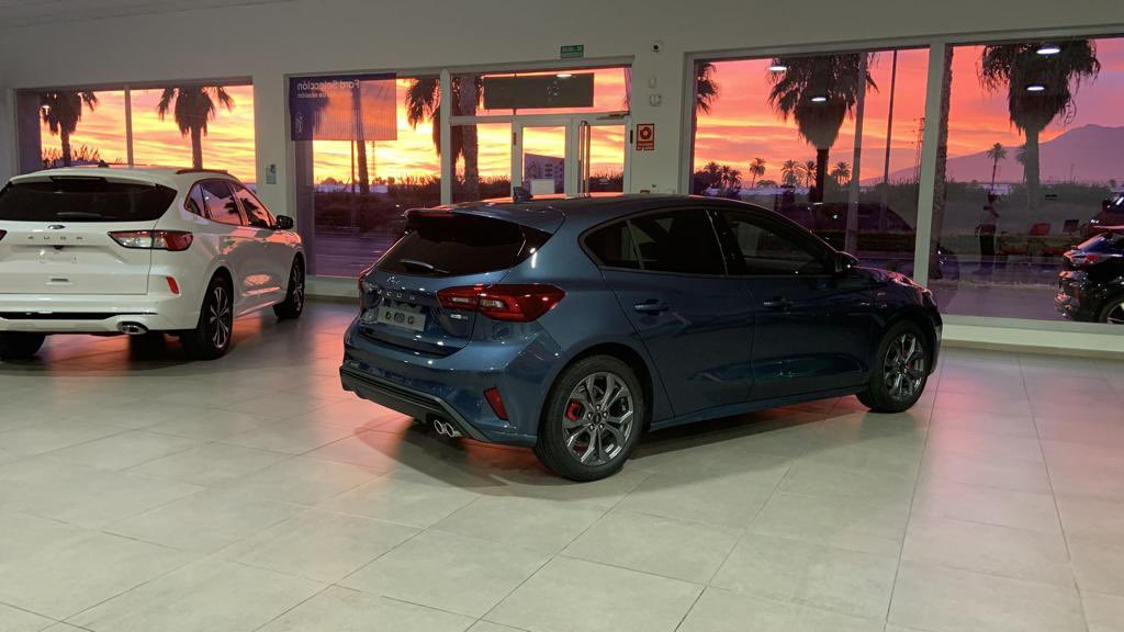 Los mejores atardeceres los tenemos en nuestras instalaciones de Roquetas de Mar 🌅😍