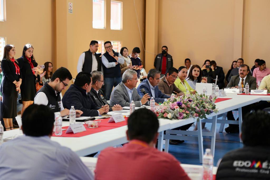 ignacio_rubi's tweet photo. Con presencia del SGG @LUISFELIPE_P, concluimos con éxito la Segunda Sesión Ordinaria 2023 de la Mesa de Fortalecimiento Municipal de la Región XVI #Tenancingo; agradezco la participación de alcaldes y legisladores. @alfredodelmazo @somoscecytem @hectorgs4437 https://t.co/iowMm1kjuE