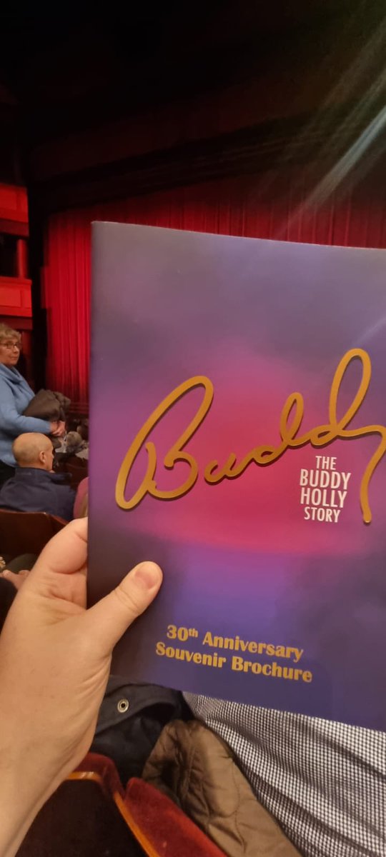 Tonight's stagey outing is to the wonderful @TowngateTheatre for this incredible show! Kicking off their 30th Anniversary in Essex! #buddyholly #buddyhollythemusical #towngatetheatre #ccrovation #allthingstheatre #ovationradio @BuddyTheMusical
