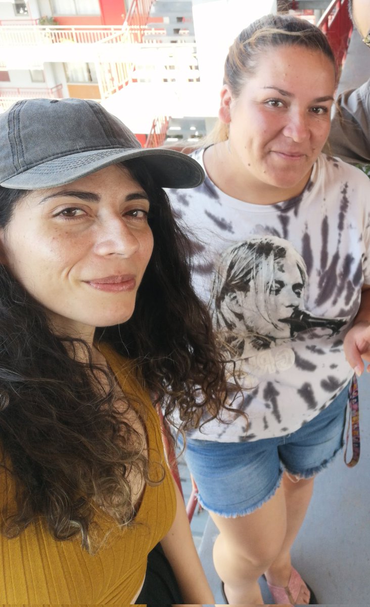 CamilaMirandaMe's tweet photo. Las compañeras de @Ukamau han luchando por la vivienda y la ciudad y pudieron concretar su anhelo: construir el conjunto habitacional "Barrio Maestranza" ¡y siguen trabajando, aportando experiencias y saberes para q la vivienda sea 1 derecho de tod@s! Un honor contar con su apoyo https://t.co/zuBJTh7YZr