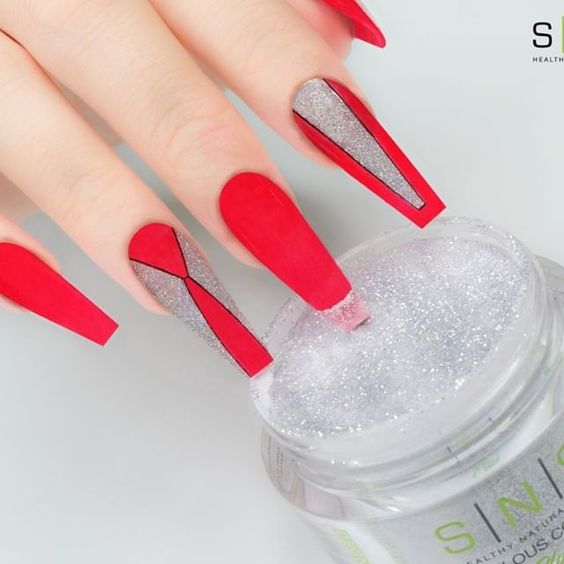 snsnails_'s tweet photo. Let's throw it back to a few of your favorite nail designs. 
Which one do you like more ? option 1, 2 or 3 ?  
#throwbackthursday #snsnails #ilovesns https://t.co/kh3RIRGB8J