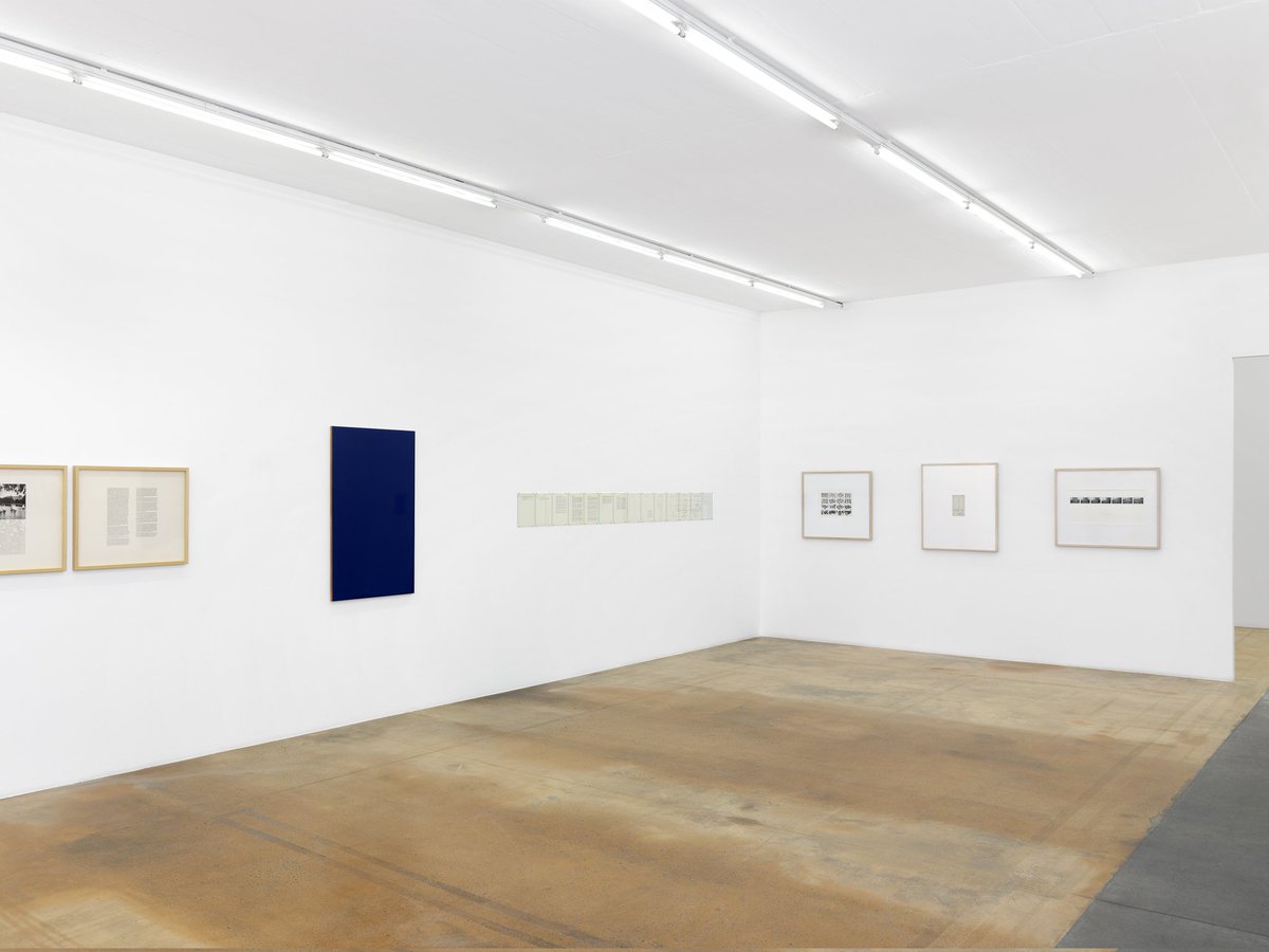 Le MAMCO consacre une grande rétrospective à Ian Burn. L’exposition réunit des œuvres de 1966 à 1993 qui retracent son parcours et sa contribution au groupe Art &amp; Language. Plusieurs œuvres issues de la collection Philippe Méaille sont présentées. 
urlz.fr/kTXo