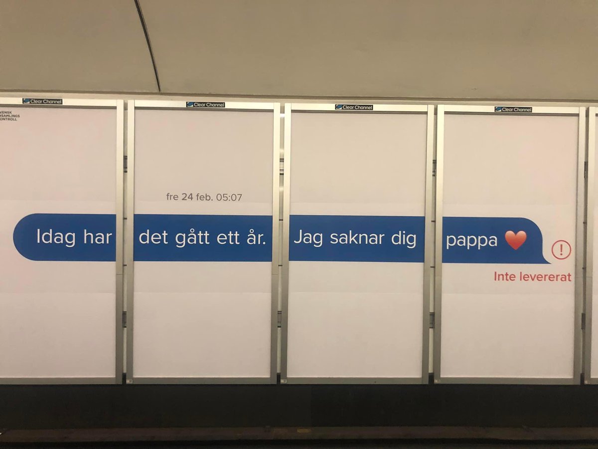 This is Stockholm metro now, central station. It says, in Swedish : 

“February 24, 05:07

 A year has passed today.  I miss you, daddy ❤️
 (message not delivered)”

💔

📸, shared by: Svitlana Musienko