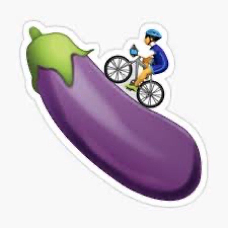 UncleAyo44's tweet photo. In 20 years i have never heard a legitimate argument as to why Kobe is better than Lebron James. Yall call us bron-sexuals but kobe had the most delusional fan base of all time #RIPtho https://t.co/aP6MdbIMtT