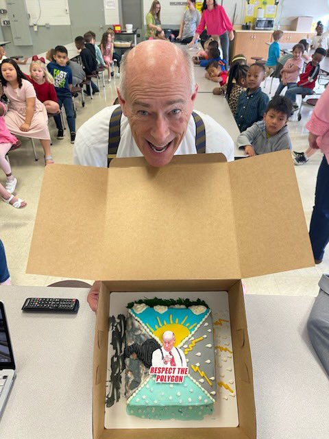 We were honored to have James Spann come to talk to Spark Academy kindergartners about weather today! Thank you to Heather Ransom for making his cake!  @SPARK_STEM @spann #oneAthens