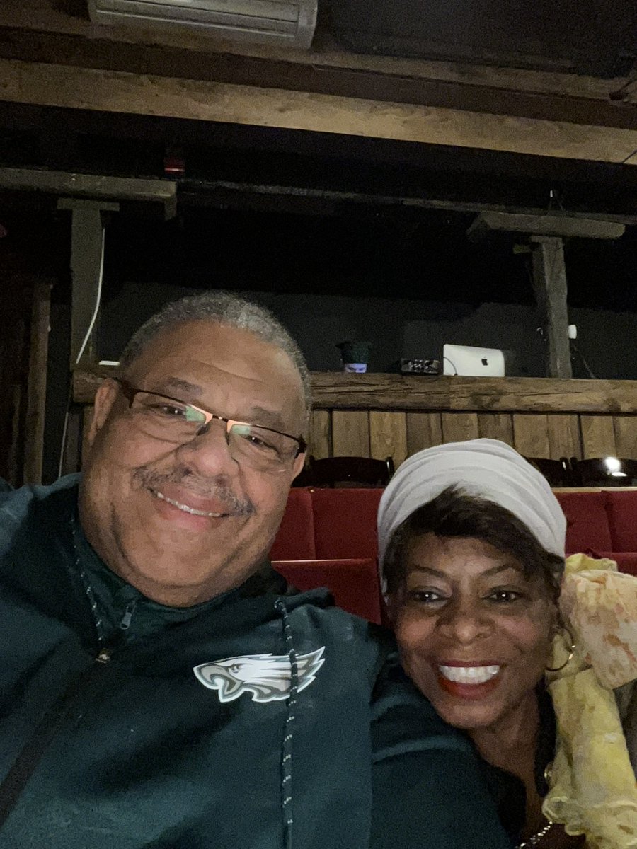 Bcraig418's tweet photo. Happy bday to the love of my life! https://t.co/ILjCwhfnUK