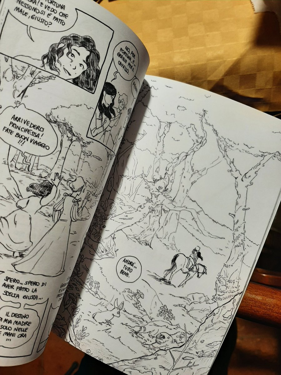 freezeyes_gaia's tweet photo. Hello.
My journey is finished.
My comic book is here.
LETS GO DRINKINGGG YESSSSSSSSSSSSS
#ArtistOnTwitter #PortfolioDay #comicbook #gliocchidellaprincipessa https://t.co/ZiBXWJl8xM