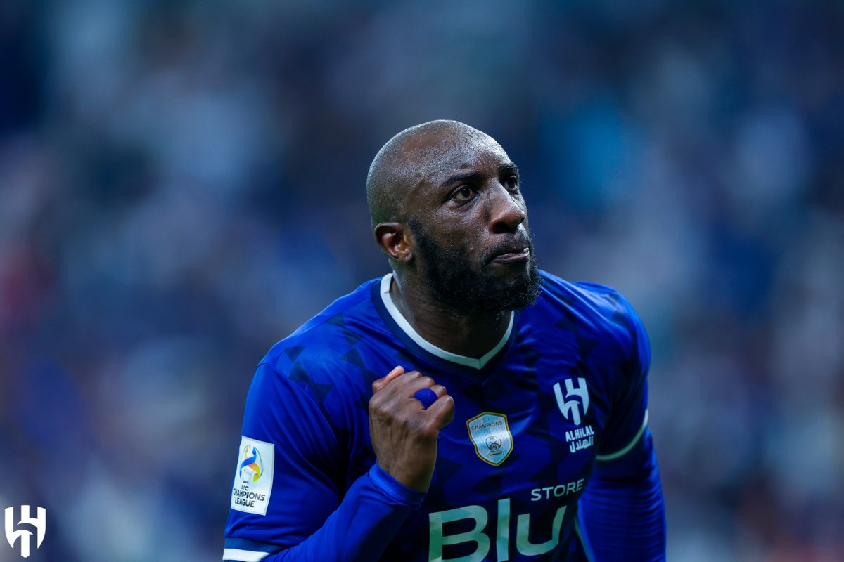 Alhilal_FC's tweet photo. 🔝رحّبوا معنا برجل مباراة ربع النهائي @marega91 🤩💙

يستحــق 👏🏻👏🏻

#الهلال https://t.co/qWKOzbhqxH