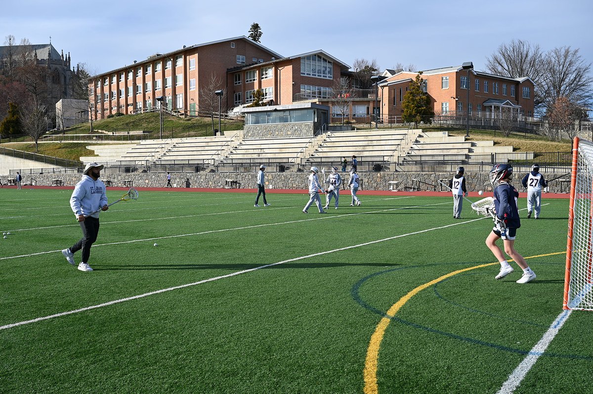 STASchoolDC's tweet photo. The weather could not have been more perfect this week for the kick off of the spring sports season! Enjoy more photos of our teams at their first practices this week on Flickr: https://t.co/BhNHsfbp2A. #GoDogsRollBeef https://t.co/yymrqpW8ET