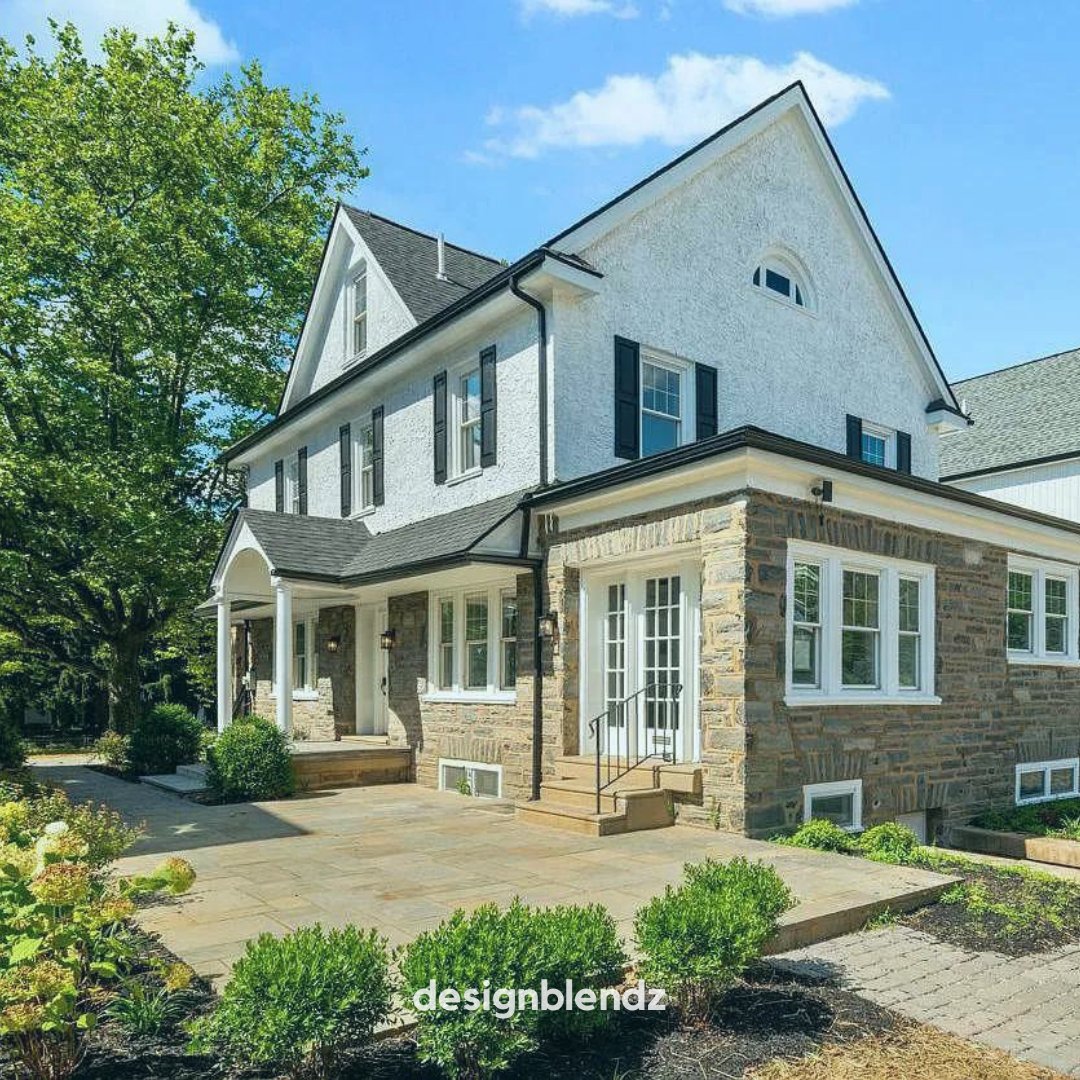 Designblendz's tweet photo. Taking a 👀🔙 @ this complete home renovation: This project offers a classic seamless style with an open-concept kitchen/dining area, luxurious hall bathrooms, and a cozy stone fireplace. The perfect balance of form &amp; function!
 #homedesign #renovation #architecture #WalnutHill https://t.co/GPoud8nQ2b