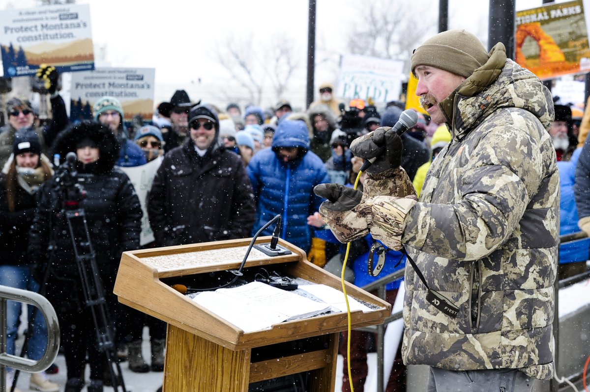 thom_g_bridge's tweet photo. Scenes from the Public Lands Rally today at the state capitol. #mtnews #mtleg https://t.co/jeeZ9rUkIY
