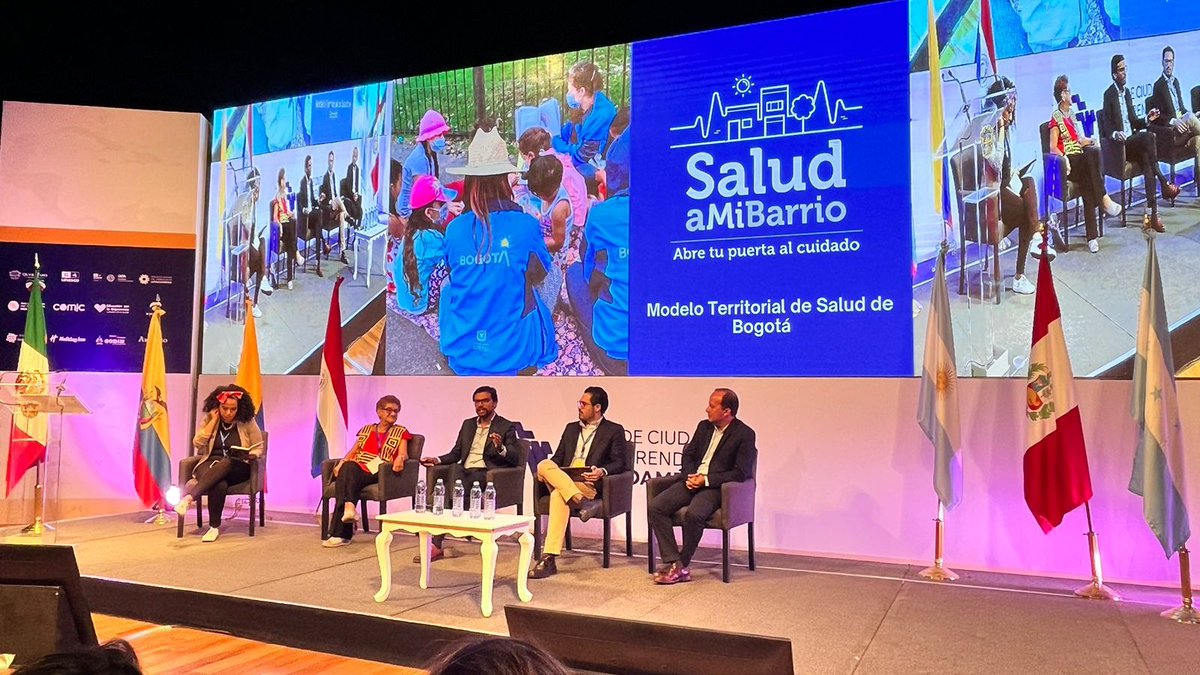 SectorSalud's tweet photo. El subsecretario de Participación de @SectorSalud @julianorjuelab, en ‘Foro de Ciudades del Aprendizaje de Latinoamérica 2023’ de @UIL, en Querétaro 🇲🇽, explicó cómo a través de #SaludAMiBarrio, Bogotá está promoviendo el cuidado y acercando la salud a los territorios. https://t.co/nThwOkbdyl