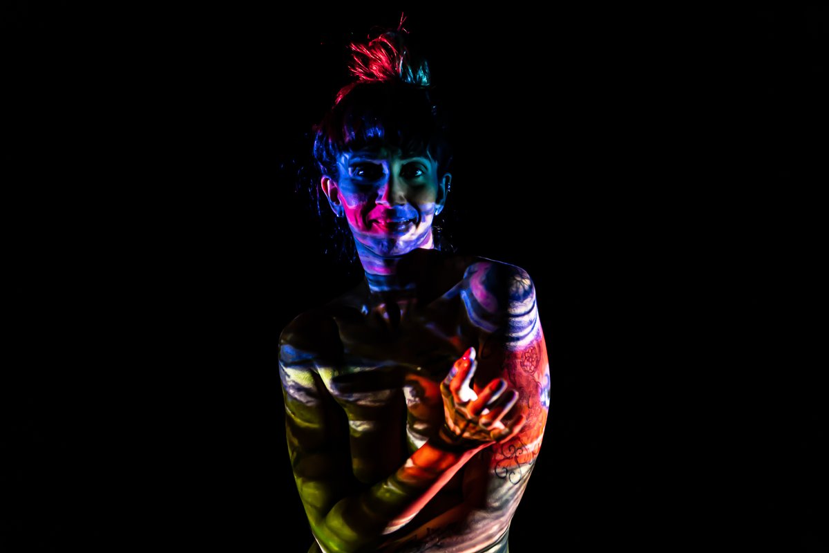 body_projection's tweet photo. O novo estúdio do Body Projection está pronto pra te receber! Localizado no coração do Rio de Janeiro, ao lado da estação Cinelândia do metrô.
Marque já seu ensaio de fotoperformance e divulgue a novidade!!!!
#bodyprojection
#fotoperformance https://t.co/F8IXjtHpTv
