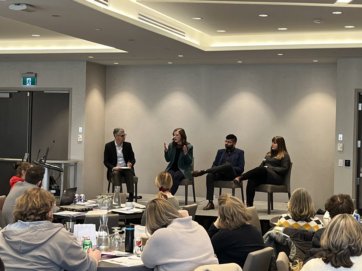 CIVIX_Canada's tweet photo. Panel discussion on the upcoming Alberta provincial election campaign and challenges to democracy.
Moderated by @markusoff, and featuring @KellyCryderman, @zainvelji and @acmack. Thank you for joining our educators today!
#DemocracyBootcamp #pdtc #pdtc23 https://t.co/LYkUSKmiIu