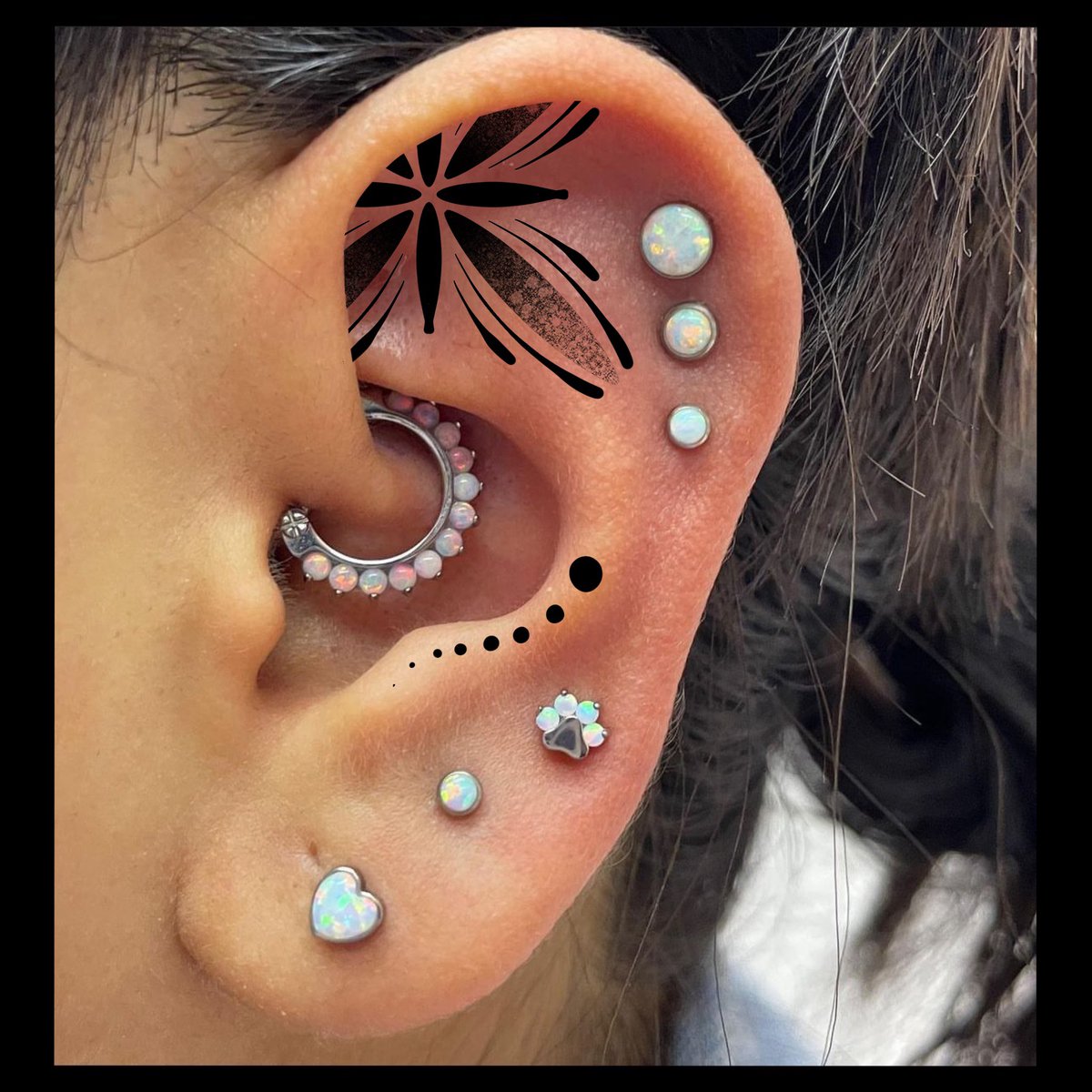 nathannahui4's tweet photo. Diseños para enchularse sus orejitas!!
 Tengo más diseños en mi Instagram: @Nathannahui 
#tattoo #tattooforwomen #tattoosforgirls #ear #eartattoo #eartattoodesign #dorworktattoo #nathannahui #nathannahuidesign https://t.co/C0FHvMOFfU