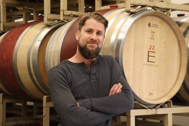 Emeritus Vineyards names new winemaker. Keith Hammond has been promoted to winemaker, as David Lattin moves to a consulting role at the winery in Sonoma County’s Russian River Valley. northbaybusinessjournal.com/article/indust…