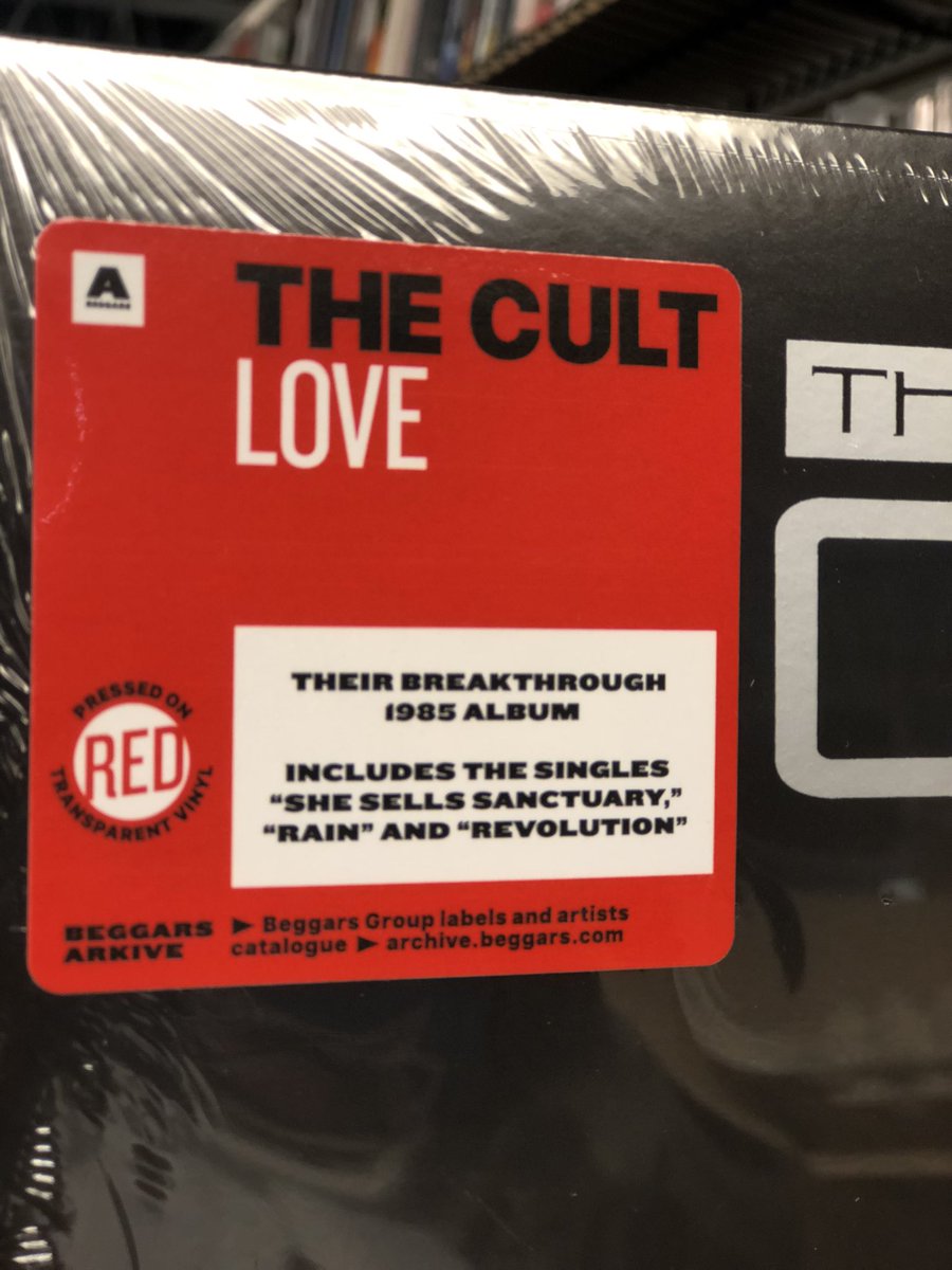 #thecult #love #redvinyl #yayyeah 
🦉
#postpunk #metal #goth #neuroticarecords #records #ianastbury #cult #colorvinyl #torontorecordstores #lp