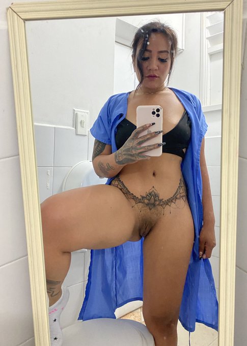 Alexa Lewis’s pics and videos