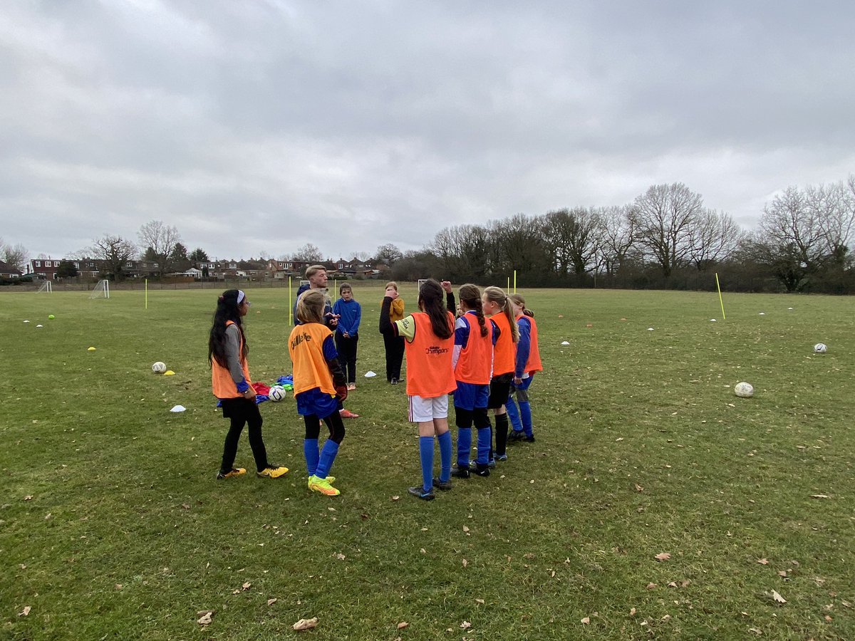 WroxhamSport's tweet photo. We had a lovely time working with coach Alan and Josh from @AFCCommunity this afternoon. Thank you for the wonderful visit 😊😊@WroxhamSchool @Aubreymiro @MrSwaile @MrsLucyWilliams @MissBThomas_ https://t.co/1s5kKxrqj7