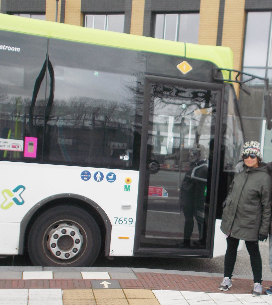 bebisutomo's tweet photo. Ik ❤️ #Connexxion, 
als vriendelijk openbaar vervoer i.v.m milieu https://t.co/M7S4x6yMPt