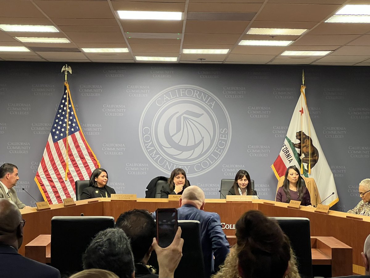 SandraLFried's tweet photo. Excellent choice to lead @CalCommColleges! https://t.co/DozgCusnIA