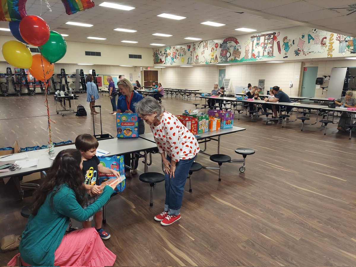 Barela_ECE's tweet photo. #BackpacksForSuccess Family Engagement Night for @HumbleISD_PREK! Such a fun night of engaging activities to get ready for #Kinder!
@HumbleISD @HumbleISD_SPED
#PreKExplorers #Play4PreK
Thank you so much @LakeshoreLM
and @HumbleISD_FE π₯°π https://t.co/BQ03X9D0zA