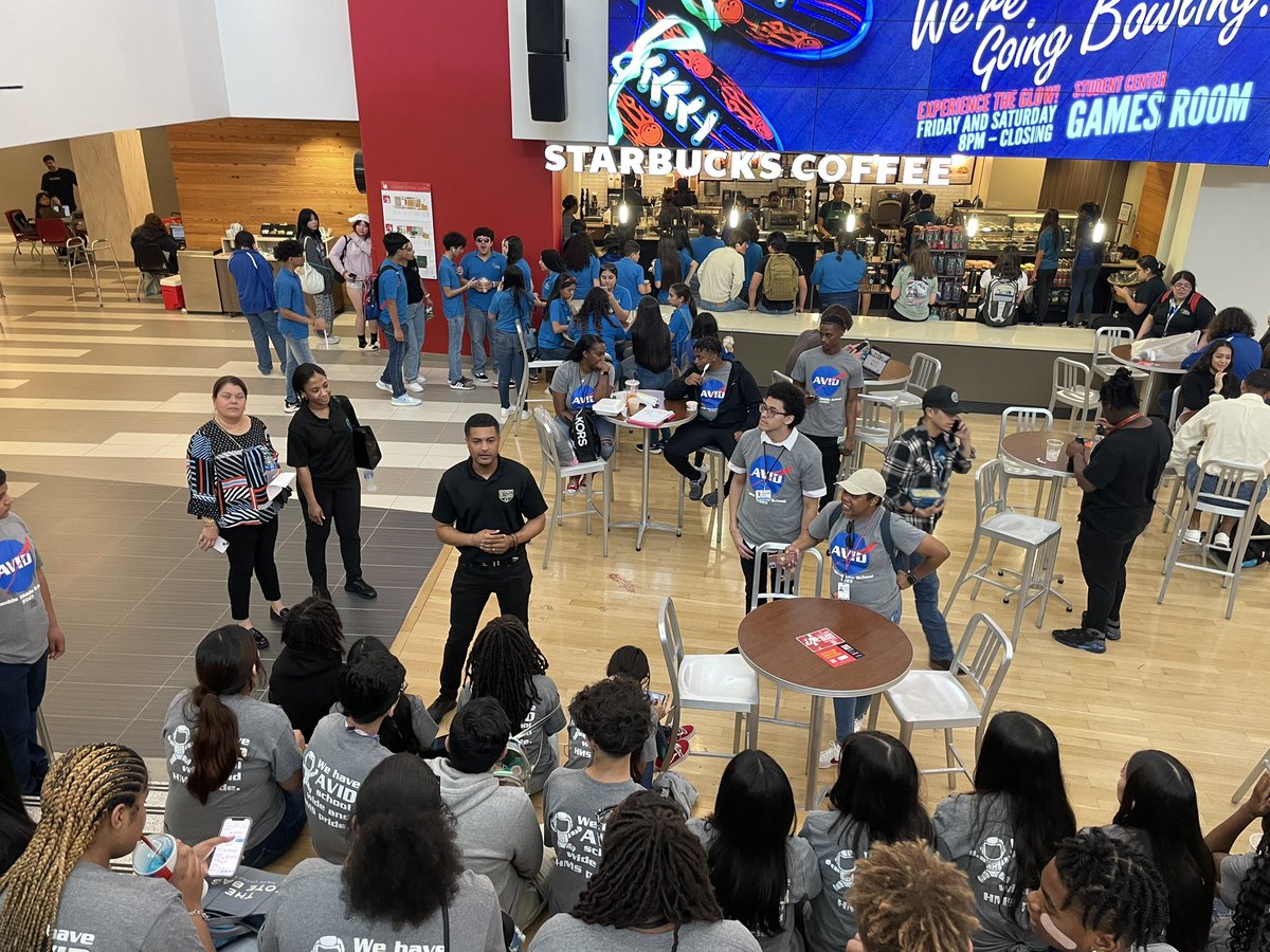 While on our campus tour of UH, we randomly meet a former HMS Avid student. He is the owner of the on campus McDonald’s & other locations around Houston. He asked to speak to the students & his message was simple: “If I can, so can you, from Avid to Owner” #CollegeandCareerReady