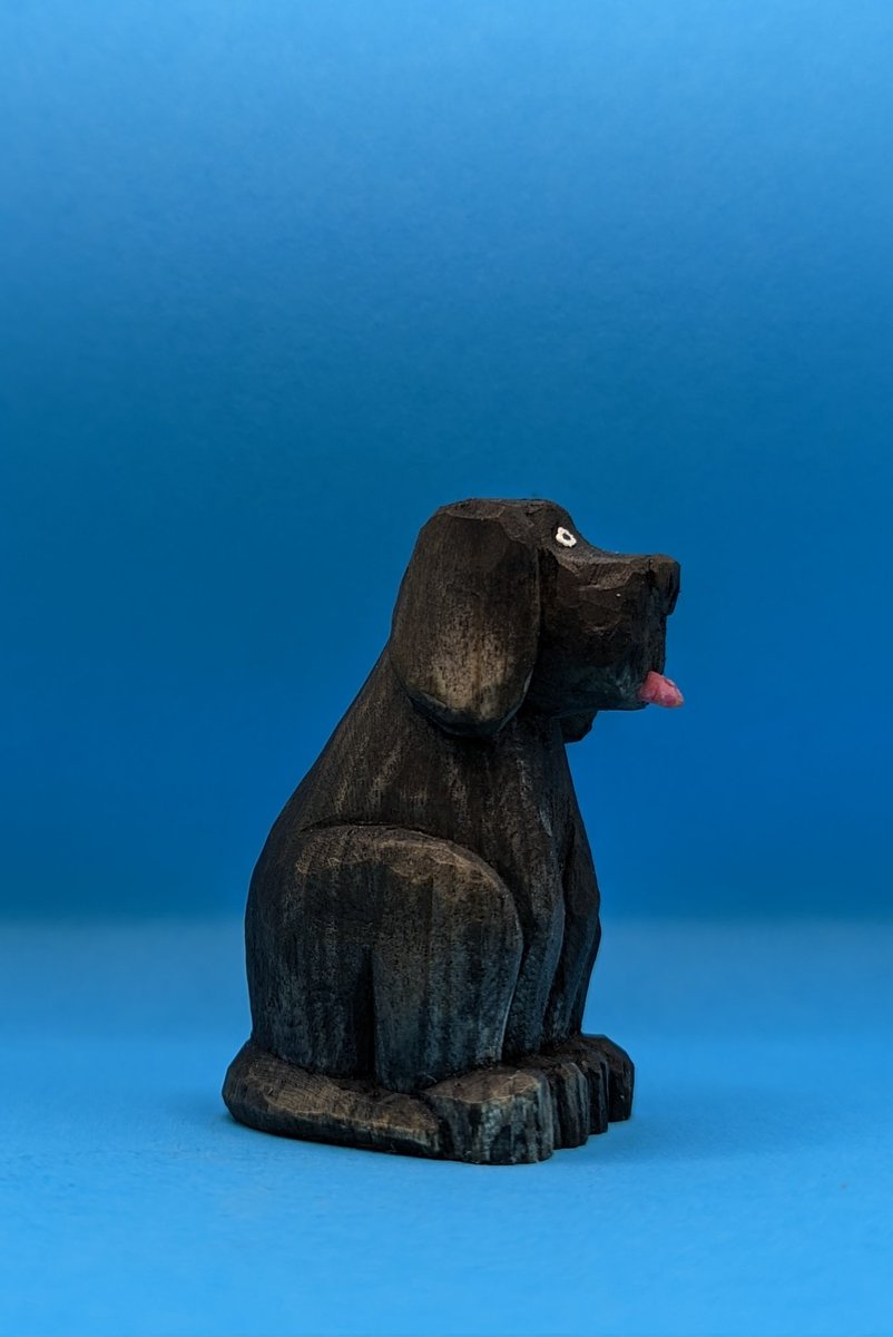 Woodyspirit's tweet photo. Gift for a friend's birthday (part 2): "Pickle"

@chrisjones781 @Madein_Mon @IngridASLW @RobertSorby @Morakniv #woodcarving #handcarved #carving #carvedwood #folkart #whittling #woodart #whittling #charactercarving #newwoodculture #workingwithwood #woodlove https://t.co/732twuGCvi