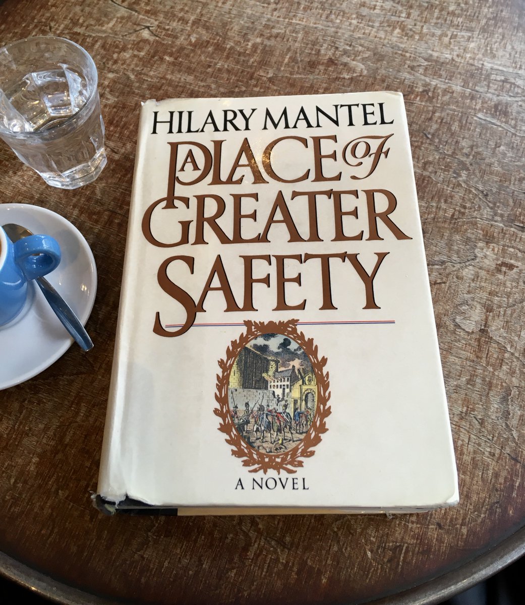 Latest installment of my #HilaryMantel spree: her hefty, dazzling #FrenchRevolution novel, #APlaceofGreaterSafety. #petipawreads