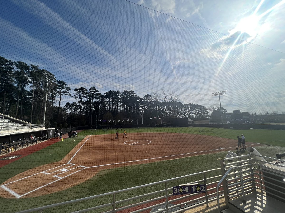 _williambailey's tweet photo. .@ecu__softballโs home opener is headed your way on @ESPNPlus at the top of the hour with @pmanonair & @courtneyviolet_ ! https://t.co/feaQZRpykv