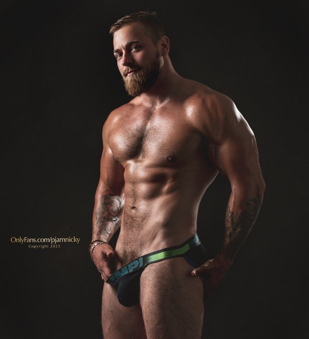 When He Gives You That Look - @AtlasEater ? by @PaulJamnicky ? Go see more at: https://t.co/GiK6hulLCm