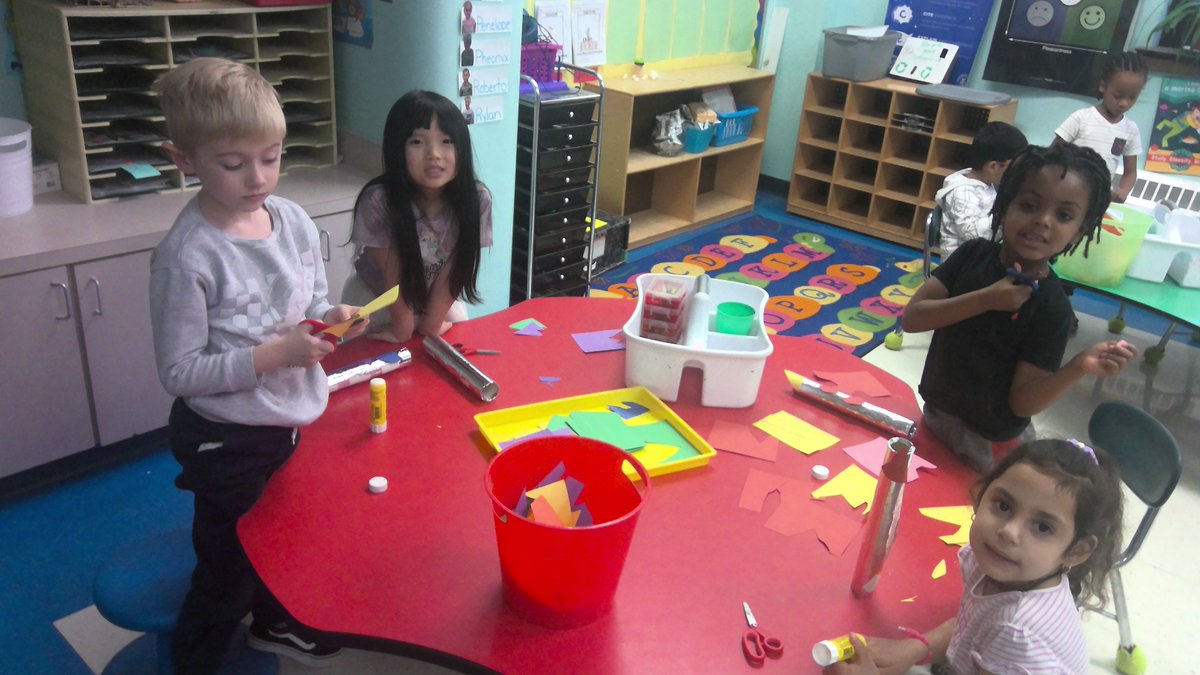 Kelly Lenihan tweet media