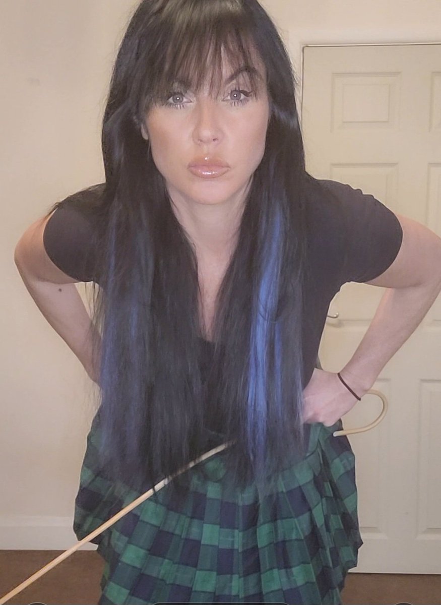 Miss Lisa on Twitter "Get in touch for custom made clips, I will be