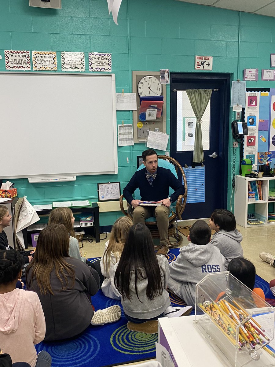 Thanks to our awesome guest reader yesterday! We loved seeing you and listening to you read📚✏️ <a href="/mjscott23/">michael scott</a> <a href="/YKillimett/">Yadira Killimett</a> <a href="/mbernal_DrB/">Michelle Bernal</a> <a href="/KatherineTThorn/">Katherine Thorn</a> <a href="/fernbrooknj/">Fernbrook Elementary</a>