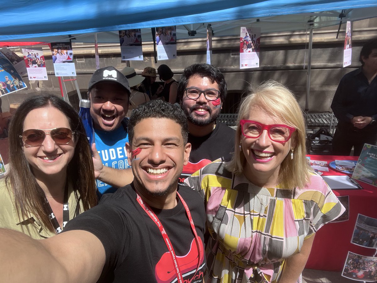 Welcome to Melbourne! We love our international students and we are rolling out the red carpet to welcome them all (back) to this great City. There’s so much to do, see and experience - melbourne.vic.gov.au/community/heal… #StudentCity #MelbMoment