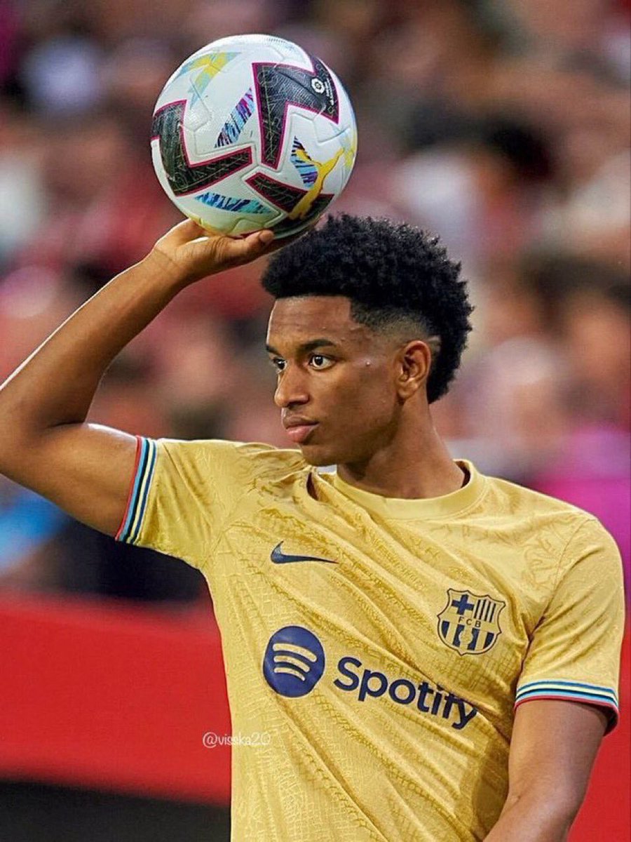 The next GOLDEN BOY ❤️💙 BALDE 💫