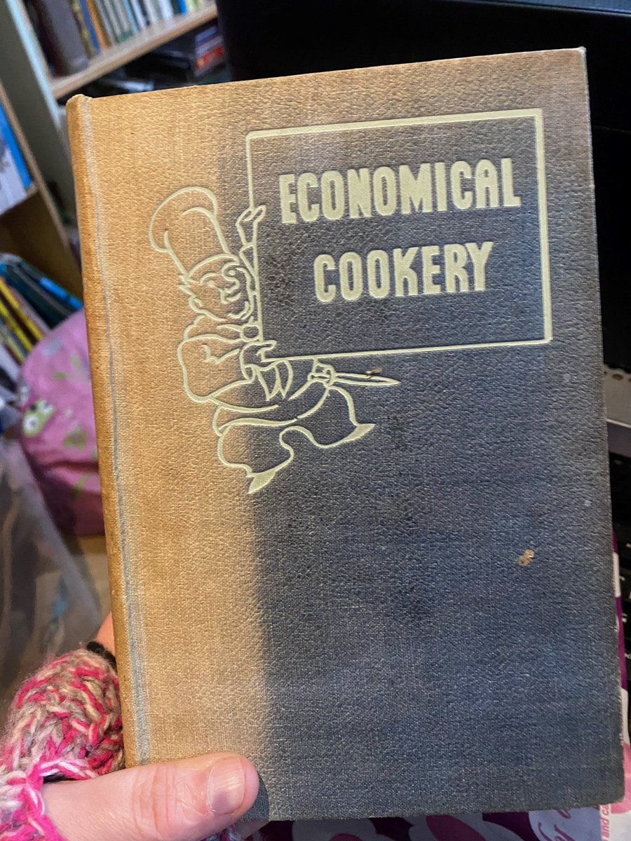 GuidReadsAlva's tweet photo. We found a street view image of where this amazing cookbook used to live in Lossiemouth! How brilliant would it be if we can get the current occupiers to make a recipe from the book? Here's hoping!
#booktwt #booktwitter #Lossiemouth @pressjournal #longlostbook #lostbook https://t.co/WB0CjlHQcX