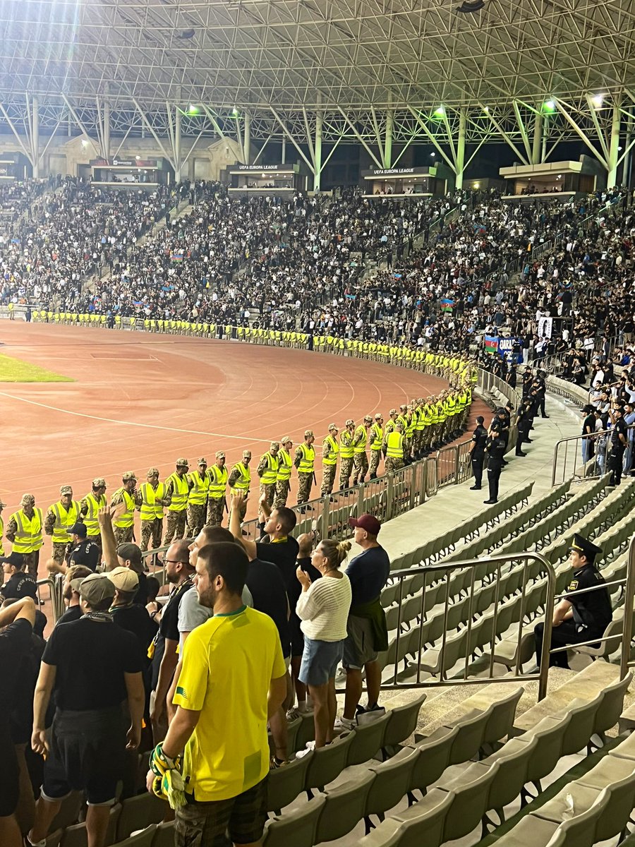 Alexis_Vrg's tweet photo. C’était la Coupe d’Europe du Nantes FC, et c’était magnifique. 💛

6 mois, 8 matchs, 4 déplacements : Bakou, Fribourg, Athènes, Turin. 🇦🇿🇩🇪🇬🇷🇮🇹

Des souvenirs pour la vie. https://t.co/AgypwG9sBK