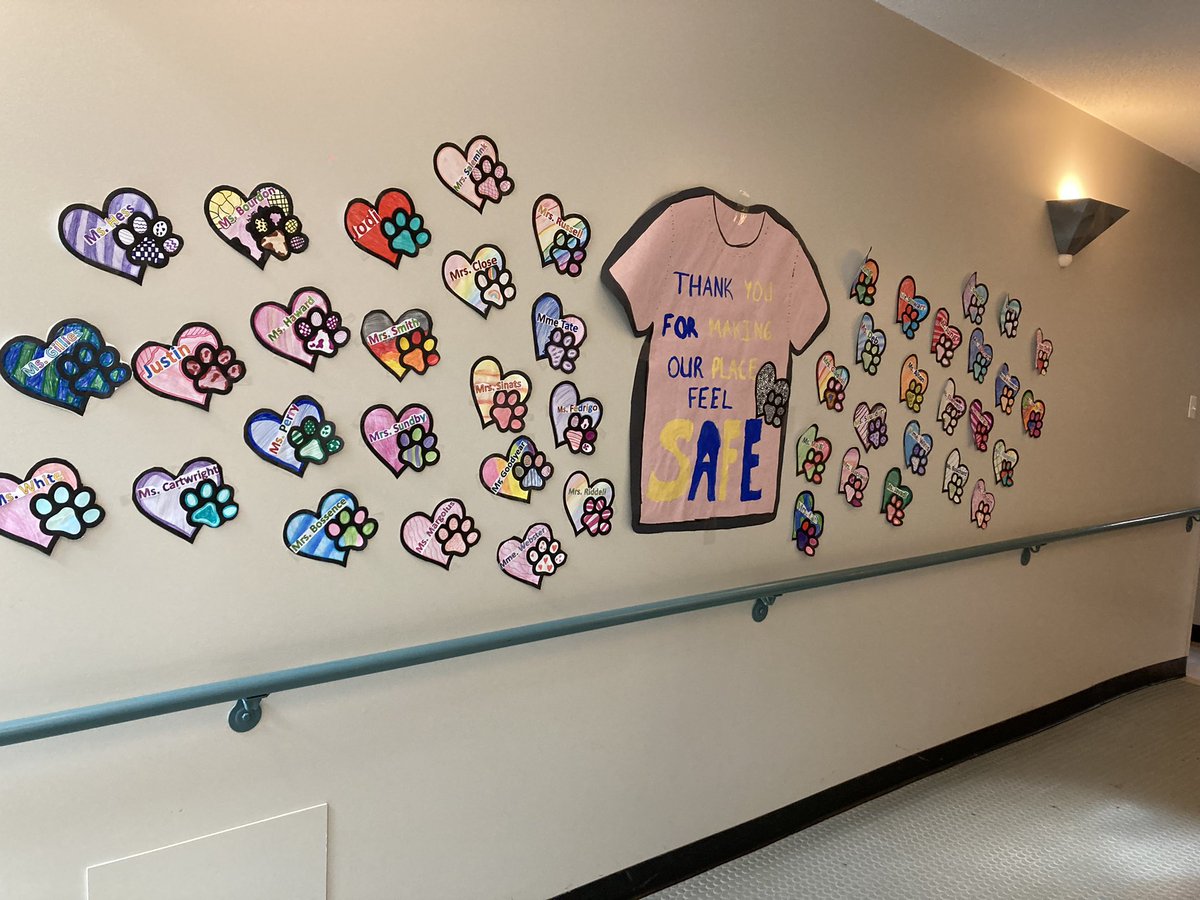 LailSat's tweet photo. #prospectlake #sd63 #pinkshirtday        #thinkpinkeveryday #kindnessmatters #pawssquadleadership https://t.co/C4KMaichJW