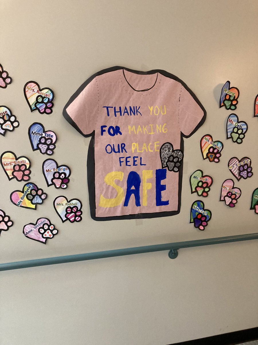 LailSat's tweet photo. #prospectlake #sd63 #pinkshirtday        #thinkpinkeveryday #kindnessmatters #pawssquadleadership https://t.co/C4KMaichJW