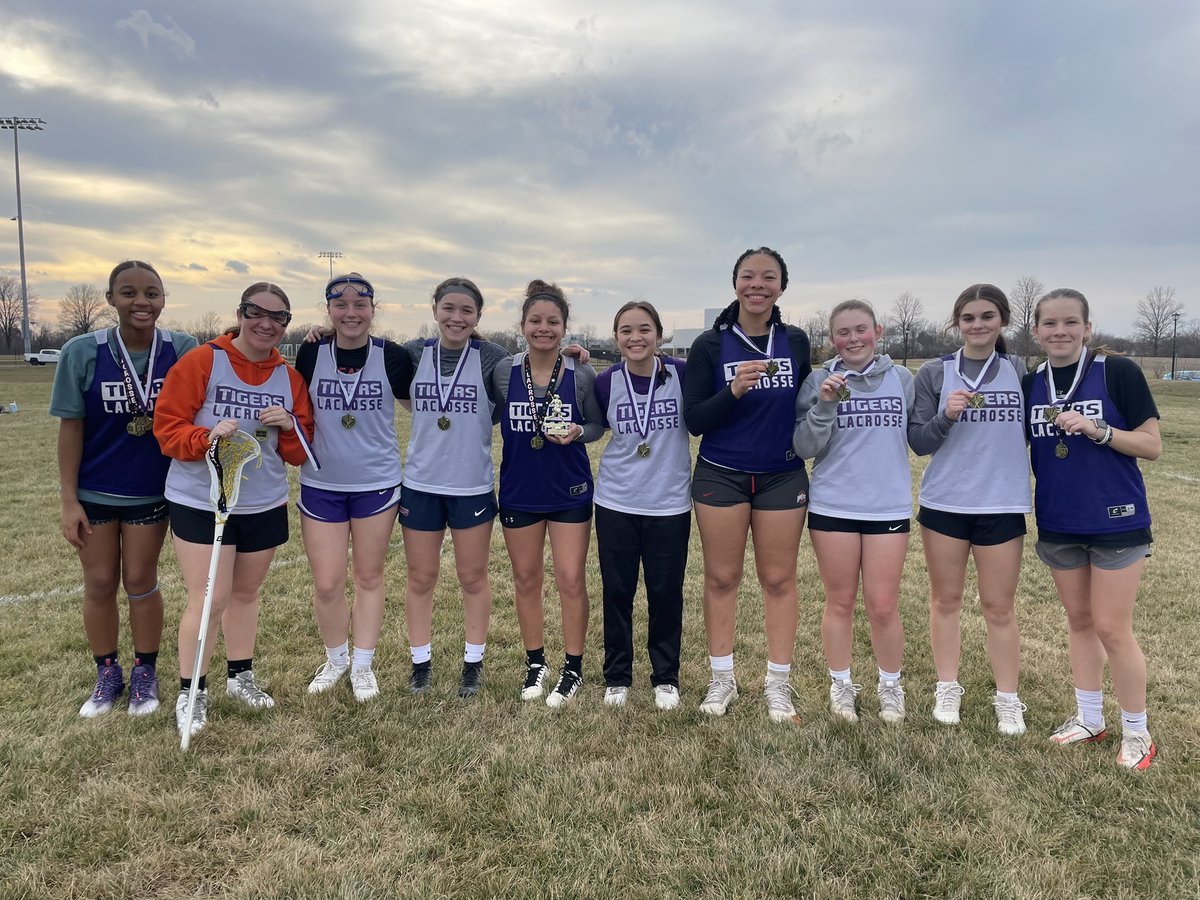 Pick Central Girls Lax 🥍 tweet media