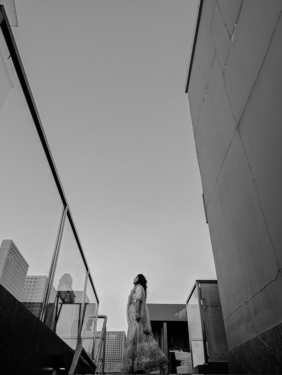 visentrepreneur's tweet image. BTS snippets from Bharath x Prerna Haldi #visualdirector #weddingscripts #googlepixel7pro Shot on Google Pixel 7 Pro