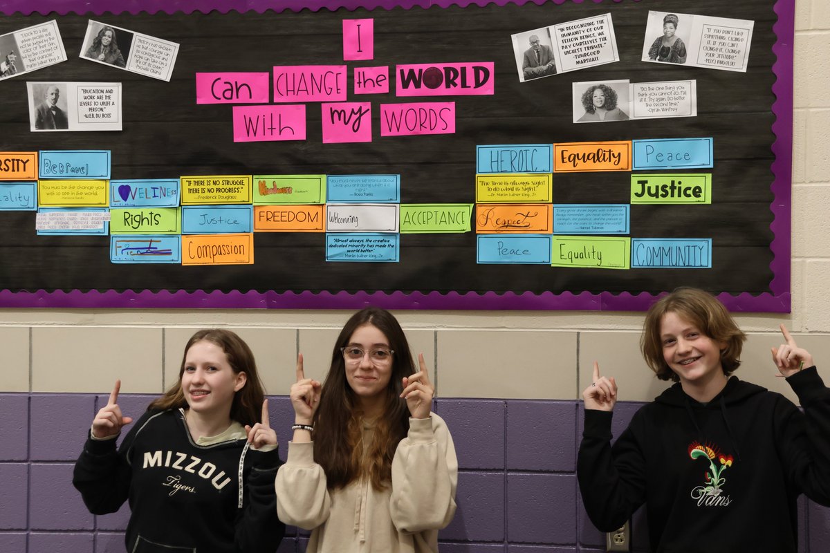 BSSDnews's tweet photo. Middle school students are celebrating #BlackHistoryMonth with bulletin boards, door decorations, and activities/lessons like one at @SunnyValeMiddle, where students dissected Martin Luther King Jr’s “I have a dream” speech.

#WeAreBSSD @BHMSEagles https://t.co/ZJIGG2aHXw