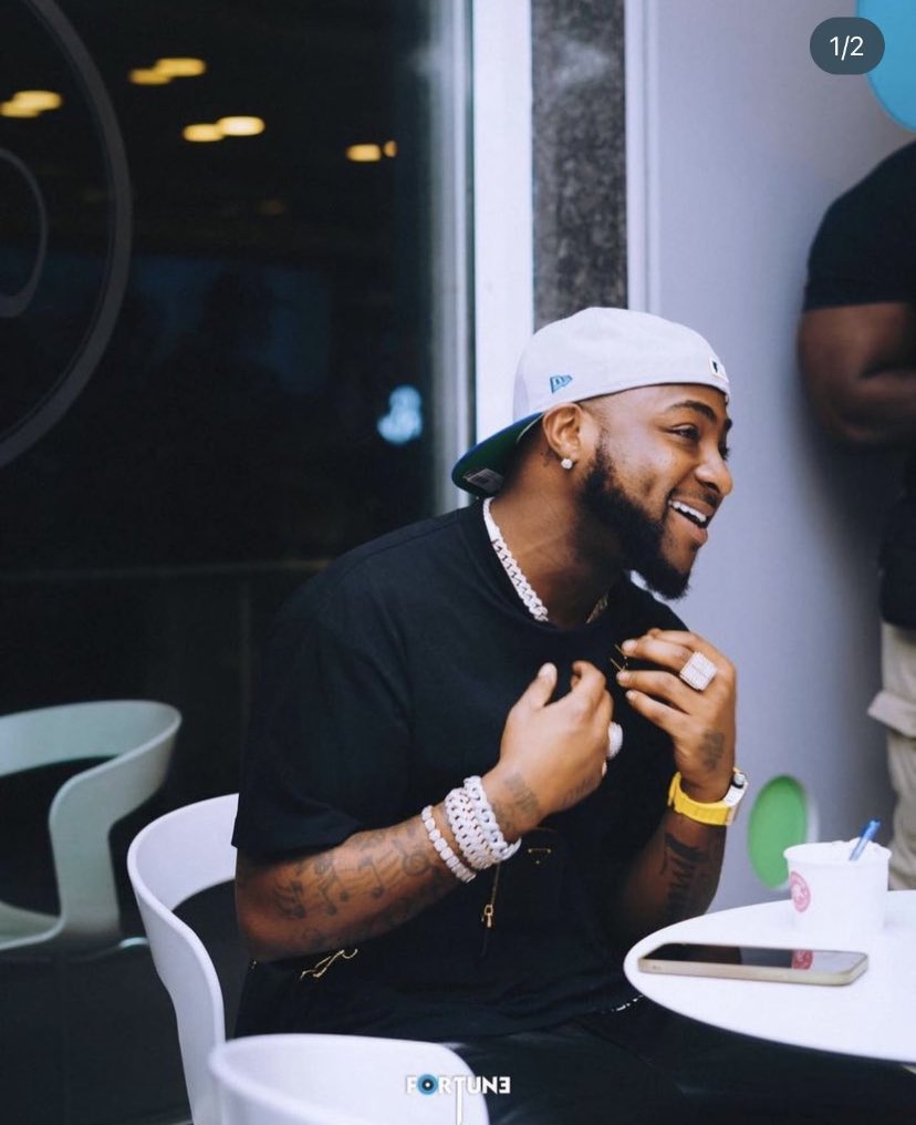 Like mama like son. Always smiling. 
Starboy Davido and Mum. 30BG❤️