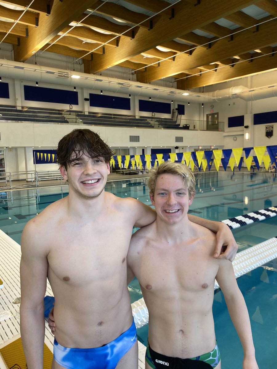 UMHSswimming's tweet photo. Good Luck to Luke Andraka and JR Herman at Districts tomorrow!!! πββοΈ #fastswims @UMAHS_ATHLETICS https://t.co/RjAeoHYCAE