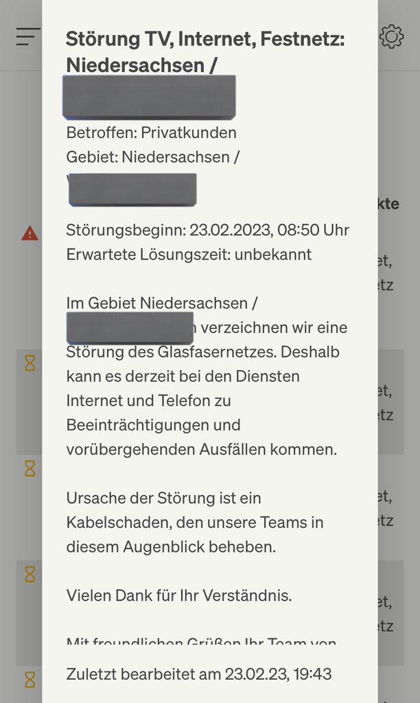 pahi79's tweet photo. …da hatten wir wohl irgendwo einen sehr überambitionierten Baggerfahrer, oder?
Hinzu kommt noch ein absolut unterirdischer Mobilfunkempfang in dieser Ecke Ostfrieslands! 😤
Danke #O2 #Vodafone #Telekom für gar nix!
#noGlasfaser #noInternet #CryingKids #CryingParents https://t.co/yjuDixzmJu