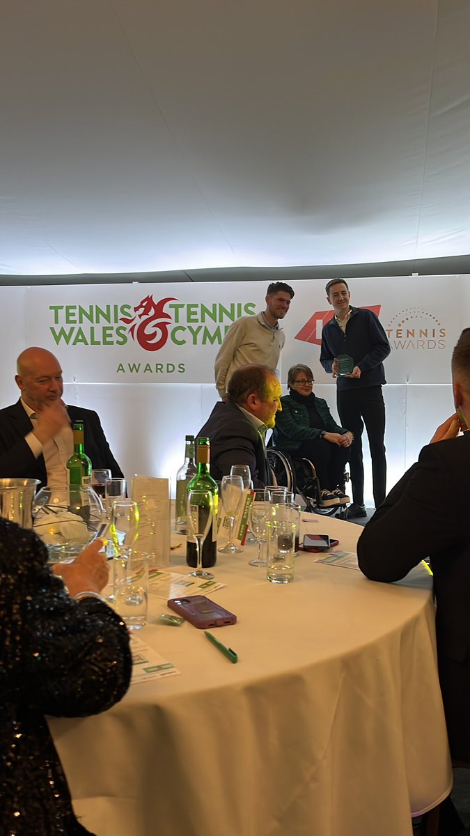 Up first at #TennisWalesAwards 2023, it’s Club Team of the Year 🏆

Da iawn to <a href="/TennisCardiff/">CardiffTennisClub</a> Men’s 1st Team! An unstoppable club and incredible team 🏴󠁧󠁢󠁷󠁬󠁳󠁿